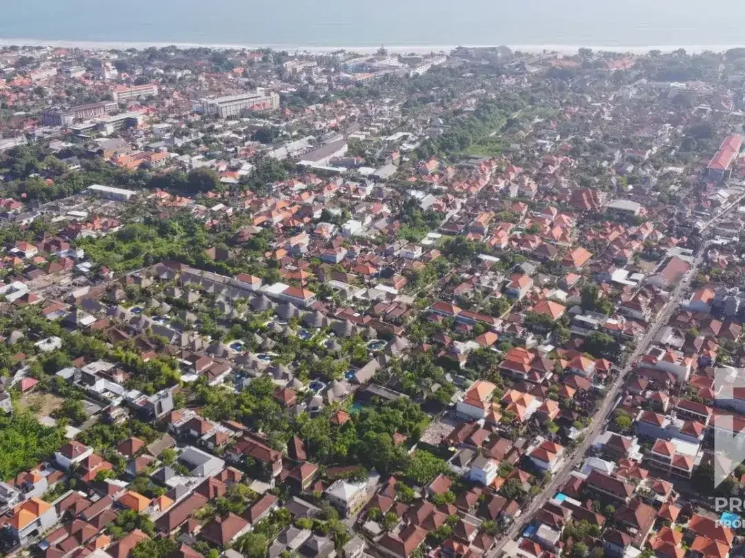 Tanah Kavling Kecil di Tepi Pantai Seminyak Bali Dijual Hak Milik - Image 7 of 10