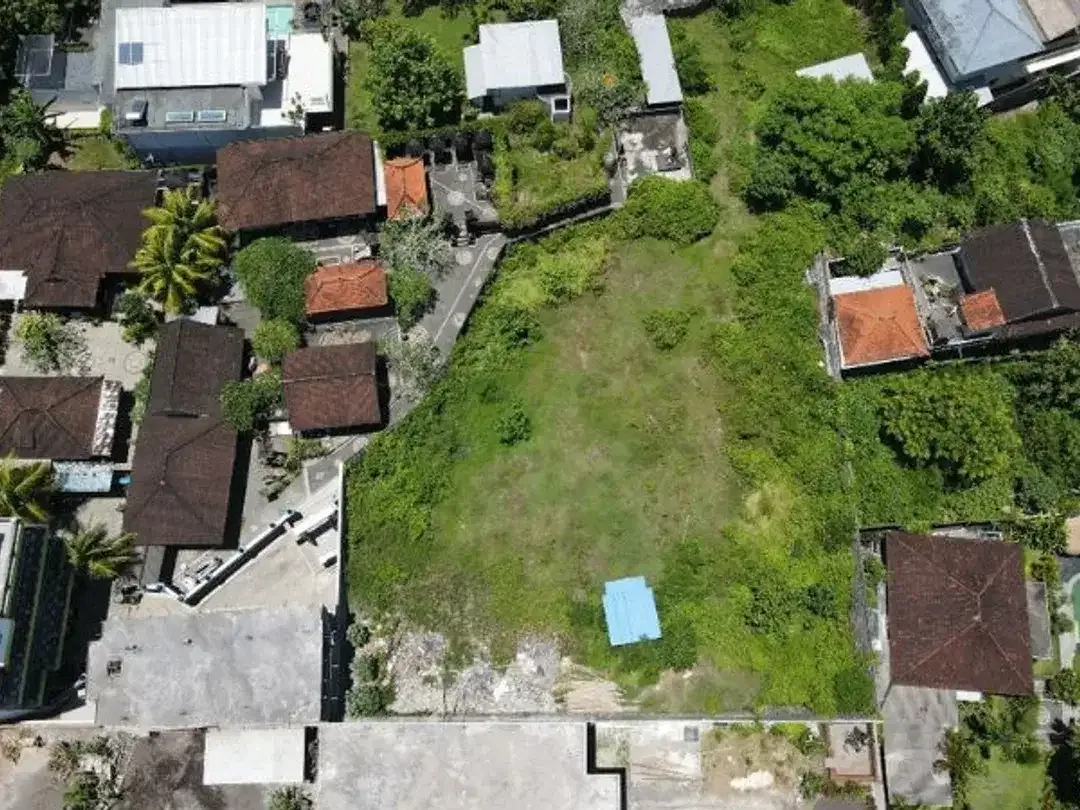 TANAH KOMERSIL DI TEMU DEWI PECATU BADUNG, BALI - Image 1 of 7