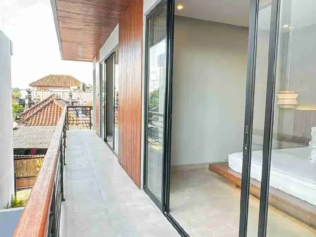 Dijual / Disewakan Brand New Contemporary 2 Storey Villa di Cepaka Munggu - Image 6 of 6