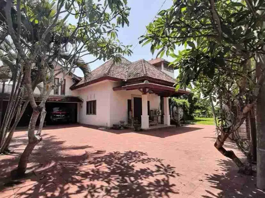 JUAL RUMAH LUX SEGERA 1000M2 CANGGU DEKAT COMMUNITY SCHOOL RECREATION CLUB BUTUH CEPAT - Image 6 of 10