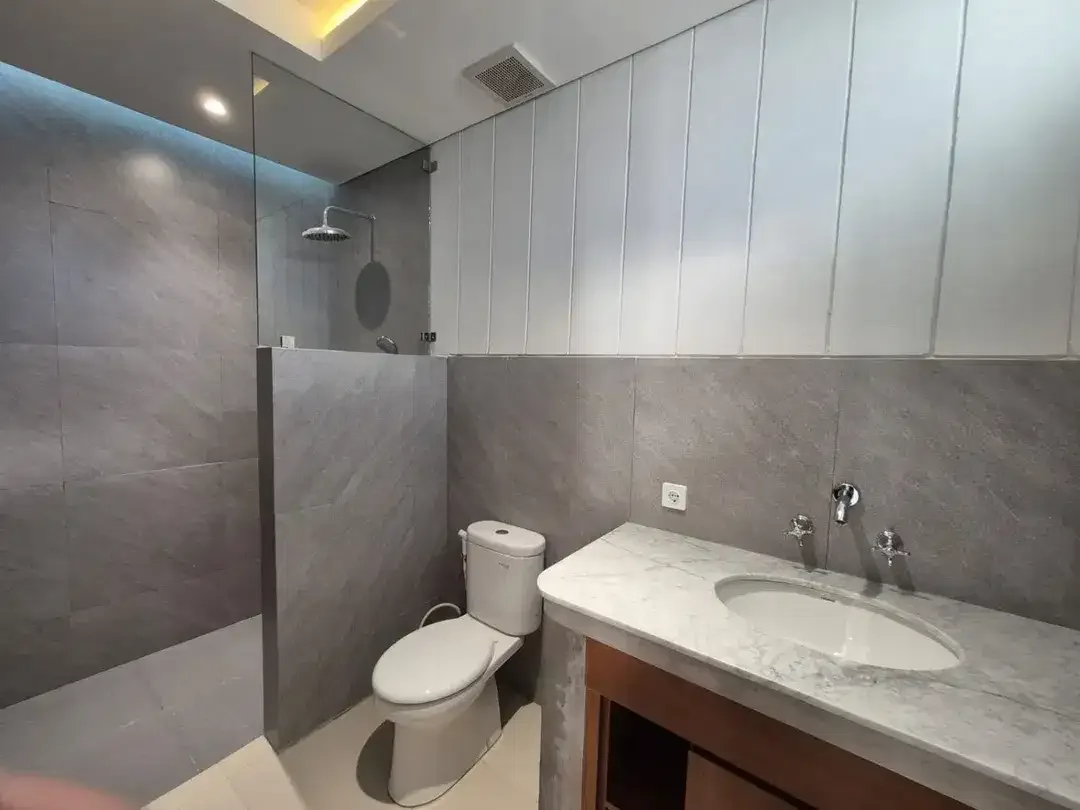 DISEWAKAN VILLA MODERN  DI JALAN SEKUTA - SANUR - Image 5 of 10