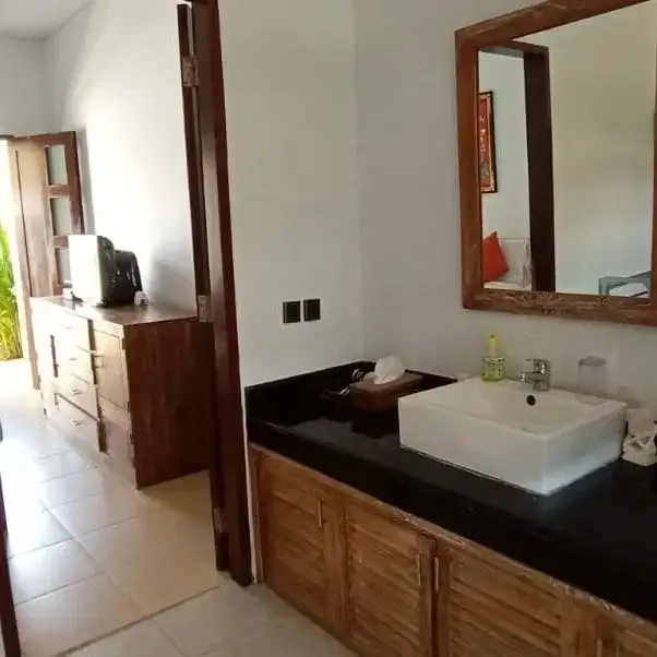 Di jual villa lantai dua jimbaran bali - Image 8 of 10
