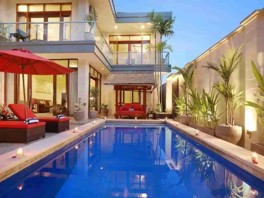 Villa Mewah Modern 500 Meter ke Pantai Legian - Image 1 of 10
