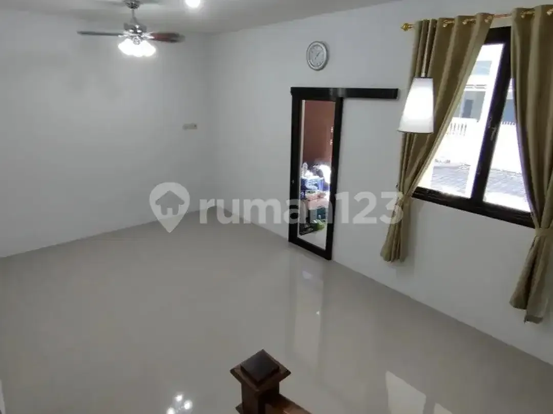 Hunian Modern Perumahan Ekslusif Nyaman Ditinggali Jangka Panjang - Image 4 of 8