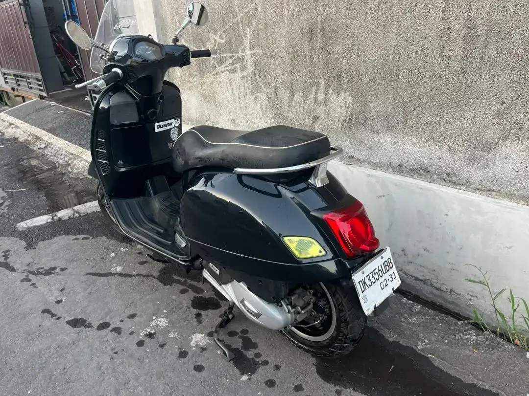 Vespa GTS 150 i-Get 2020 PMK 2021 - Image 2 of 7