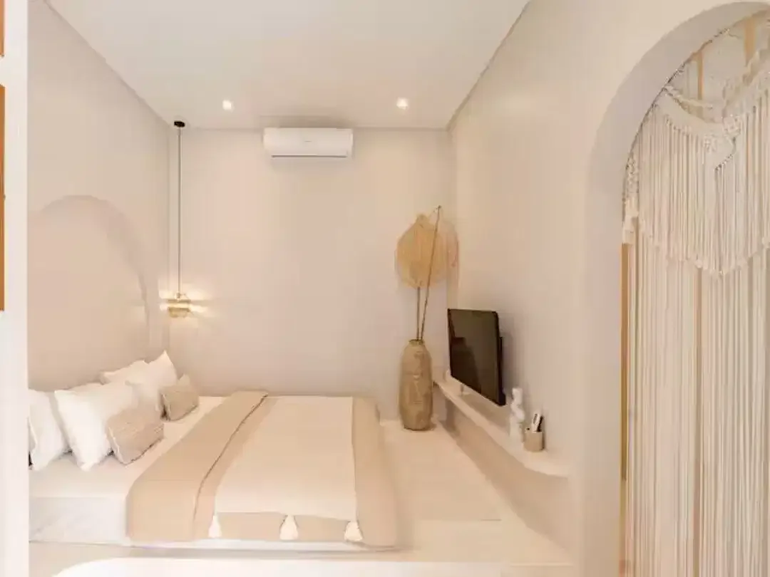 MODERN MEDITTERANEAN BOHO STYLE  2 BEDROOMS VILLA AT BERAWA CANGGU - Image 7 of 10