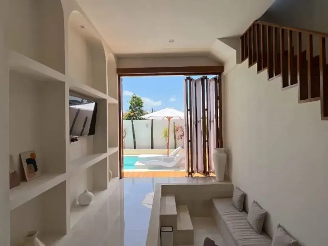 for rent luxury Villa at Jimbaran Bali - Image 2 of 10