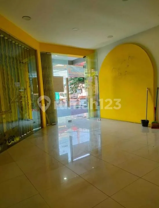 Ruko Gatot Subroto Tengah,gatsu. Cocok Untuk Kantor Dan Bisnis Lainnya. - Image 2 of 4