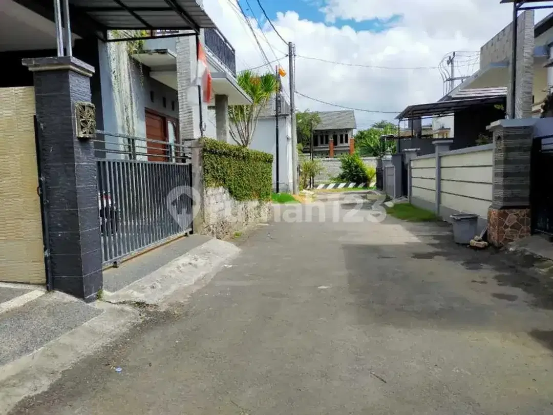 Dijual Cepat Rumah Minimalis Sederhana Taman Griya - Image 5 of 10