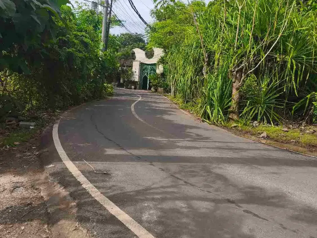 dijual tanah 1430m² IDR 750 juta per are kawasan pantai balangan jimbaran - Image 1 of 10