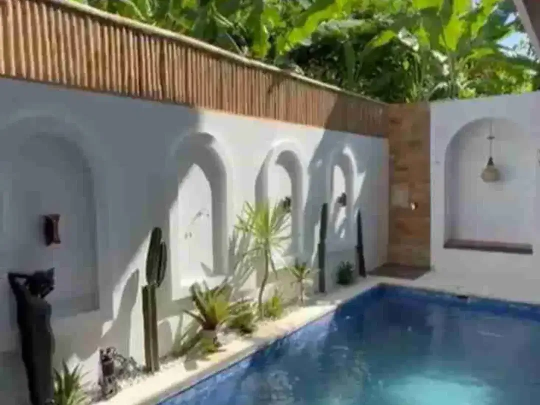 dijual villa baru lantai 2 lokasi padonan canggu - Image 2 of 10