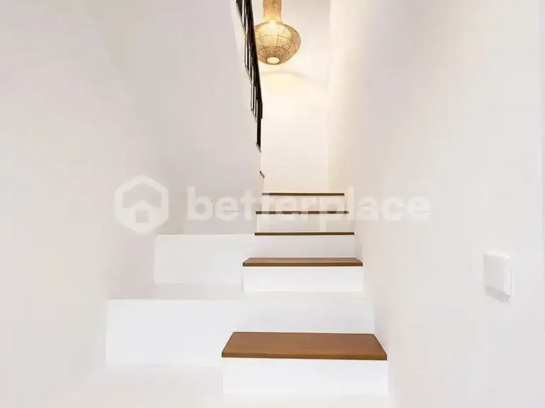 Modern 3 Bedroom Villa with Sunset & Ricefield Views in Canggu - Padonan - Image 8 of 10