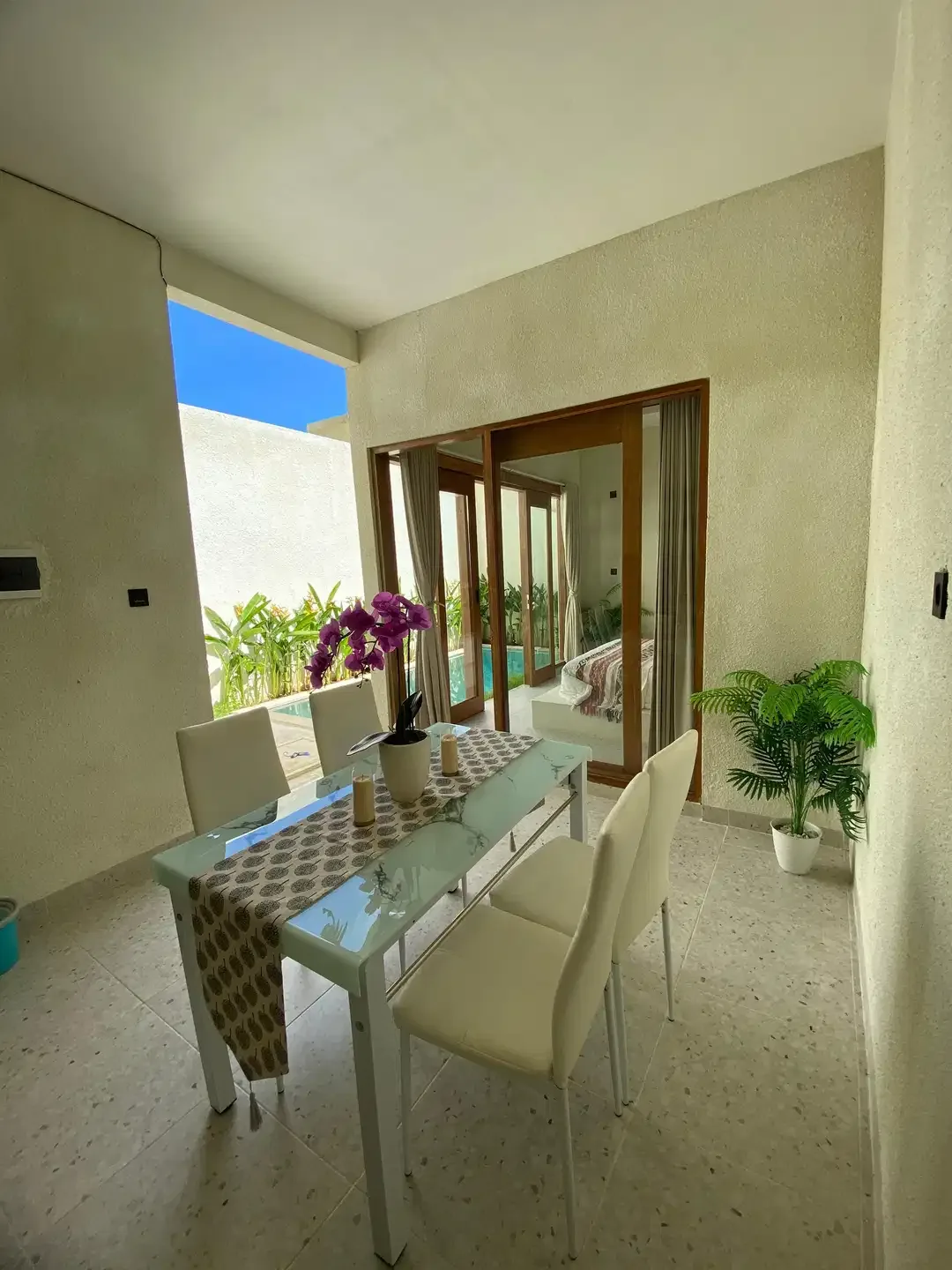 FOR RENT VILLA 1 BR FURNISHED KAWASAN STARTEGIS DI AREA JIMBARAN - Image 7 of 9