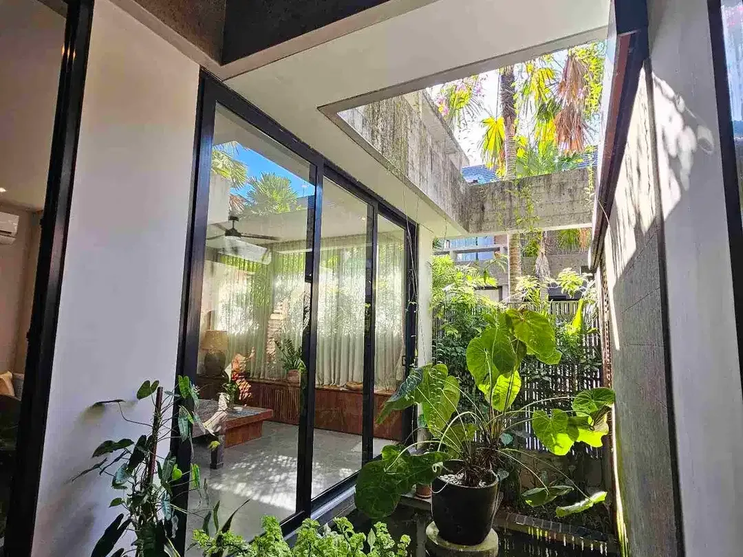 Rumah Modern Premium di Area Gatsu Timur Denpasar, dekat Mall Living World - Image 3 of 10