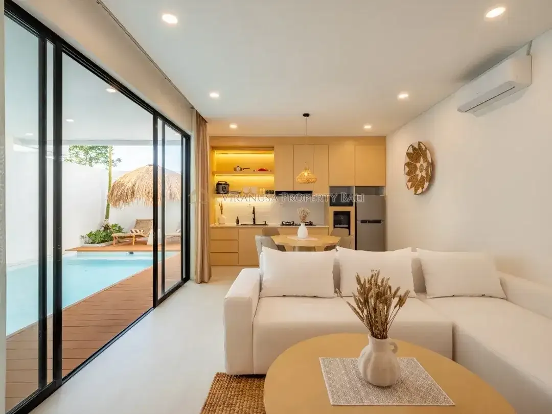 Villa Modern Mediterranean 3 Kamar dengan Private Pool di Kerobokan Kelod - Image 4 of 10