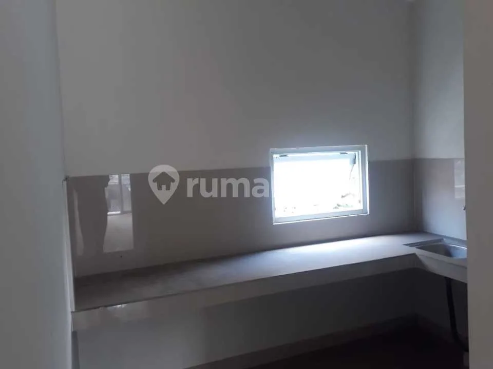 Dijual Cepat Ruko 2 Lantai Lokasi Renon Denpasar - Image 2 of 4