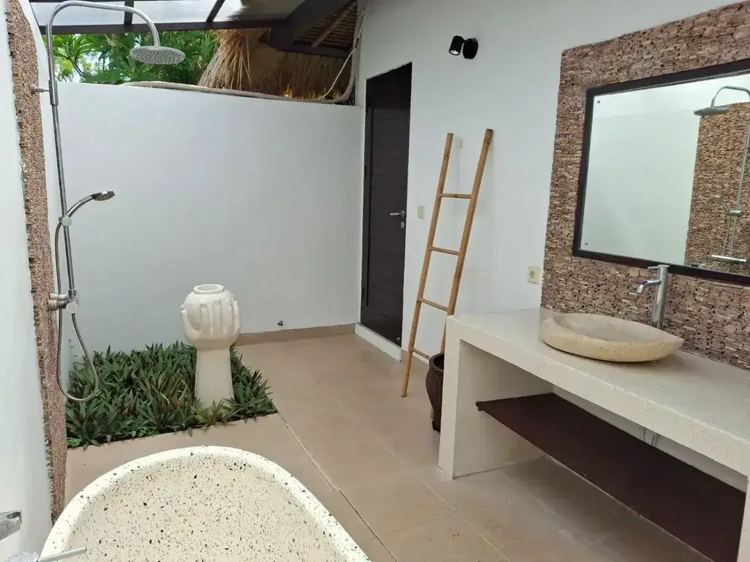 Leasehold or Monthly Rent Villa at Jln. Toya Ning, Ungasan, KUTA SELATAN - Image 9 of 10
