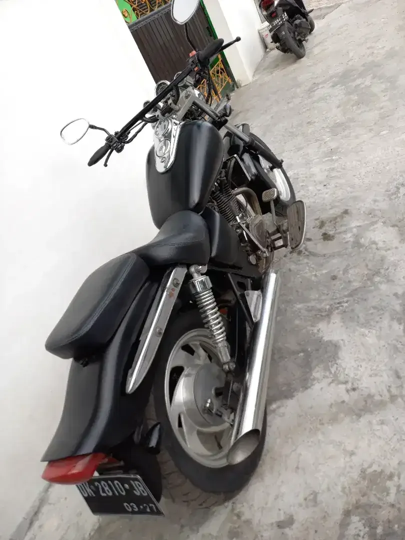 Moge 150Cc 2002 - Image 2 of 4