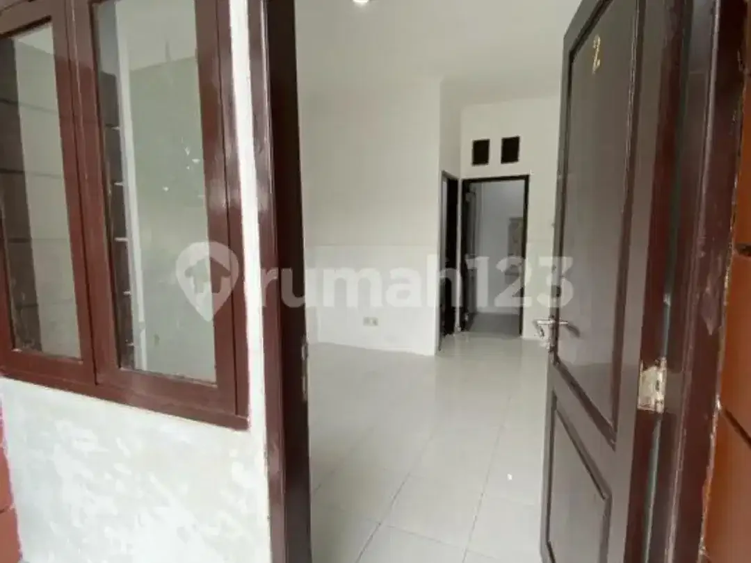 Dijual Lahan Bonus Bangunan Kost-Kostan di Jimbaran Bali - Image 9 of 10