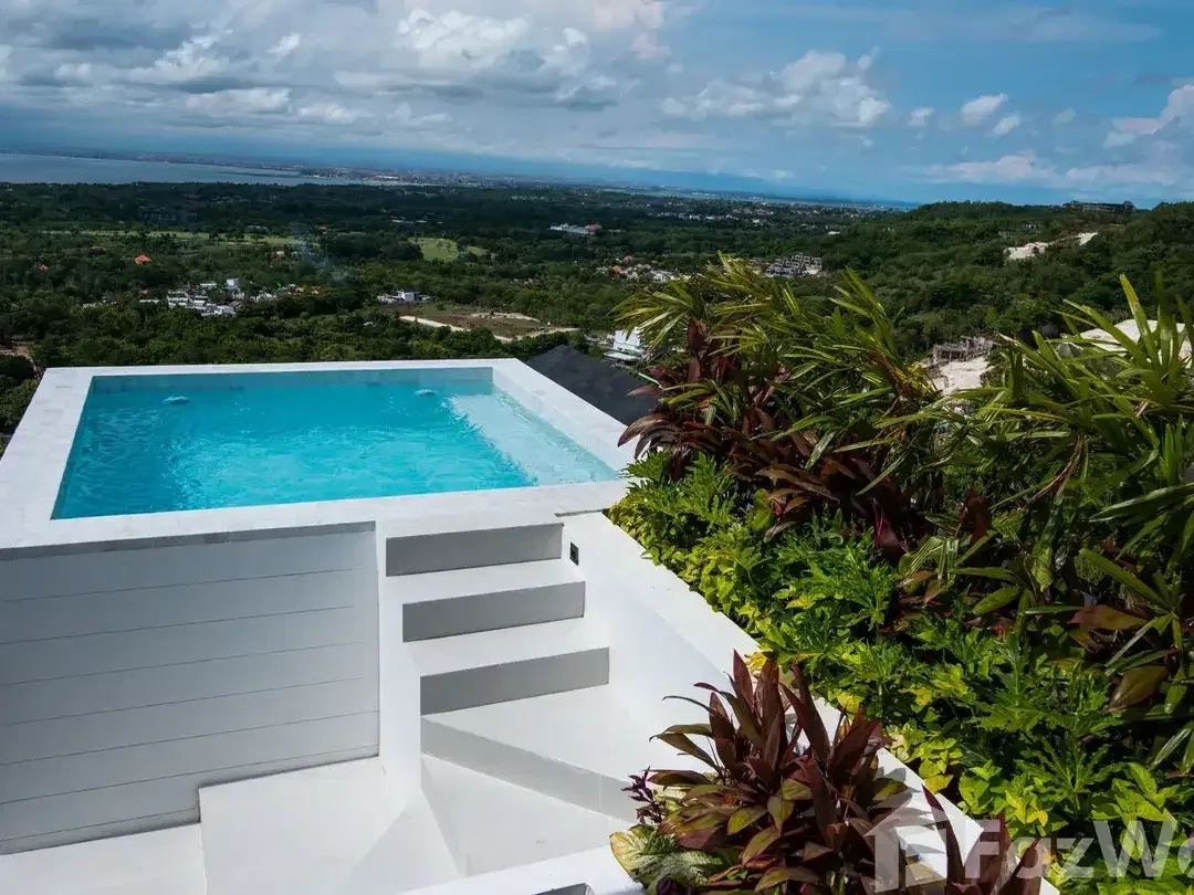 4 Bedroom Villa for sale in Uluwatu, Bali - Image 3 of 10