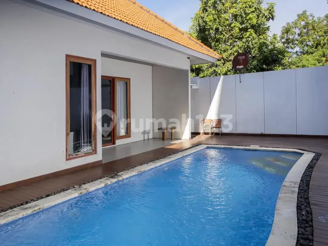 Disewakan Villa Super Elegan Tropika Modern Jimbaran - Image 1 of 5
