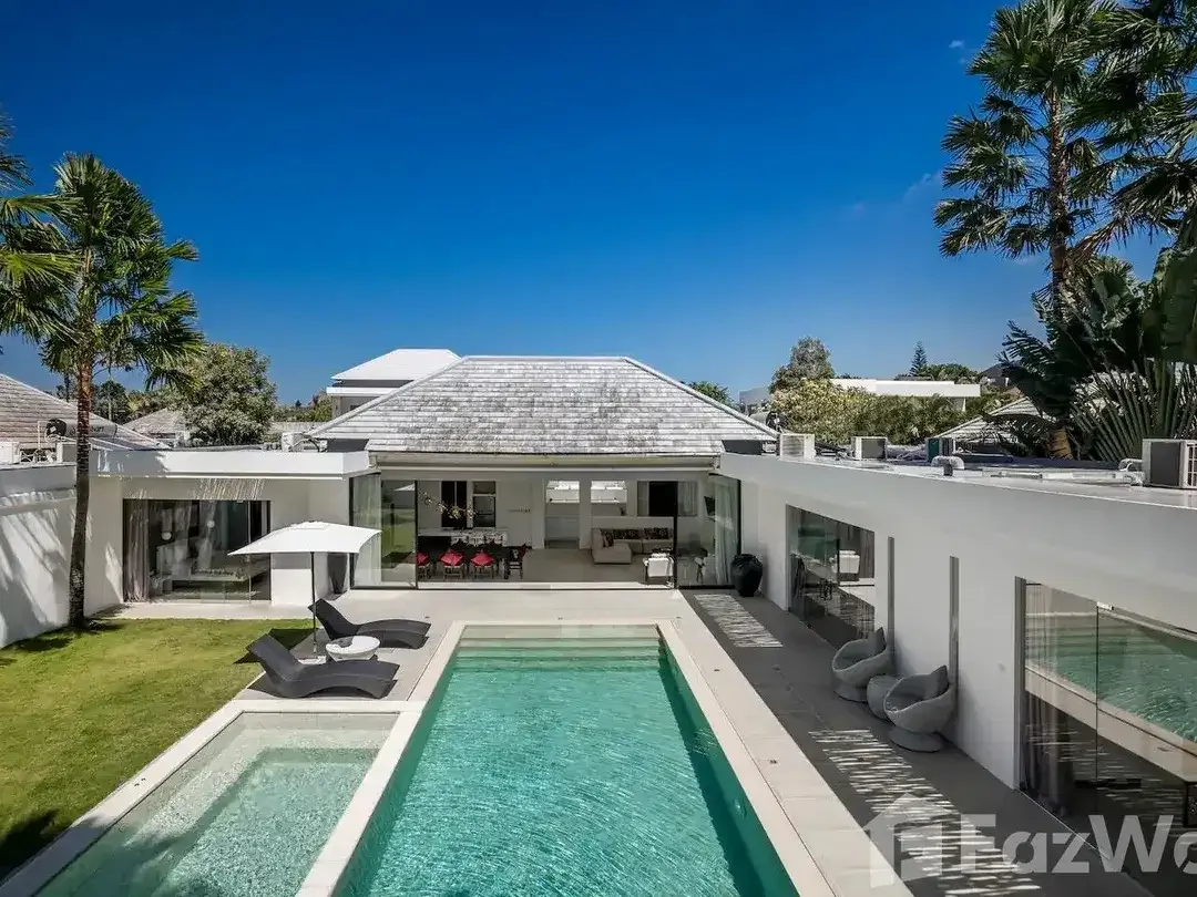 4 Bedroom Villa for sale in Berawa, Bali - Image 4 of 10