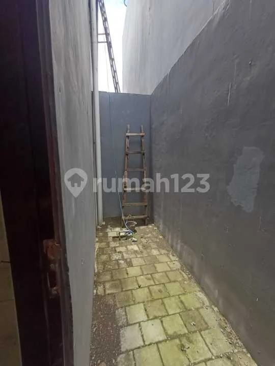 Di Jual.freehold Ruko Lantai 2 Di Jalan Merta Ayu Kerobokan.kelod - Image 4 of 4