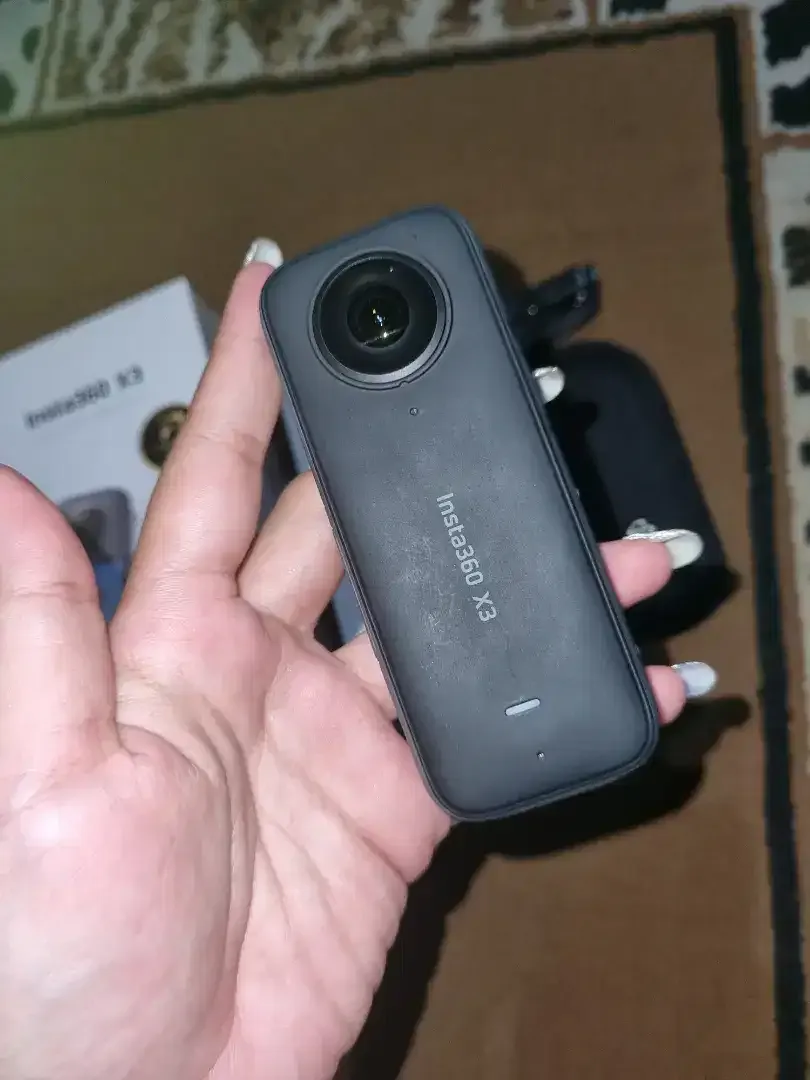 Insta360 x3 kit + invisible stick - Image 3 of 5