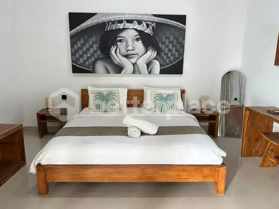 Impressive Six-Bedroom Residence in Seminyak Blending Enclosed Comfort with Open Tropical Elegance - Image 8 of 10