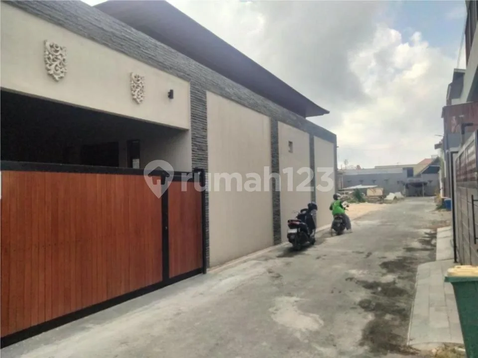 Villa Full Furnished Siap Huni, Sewa Tahunan Denpasar Selatan - Image 1 of 4