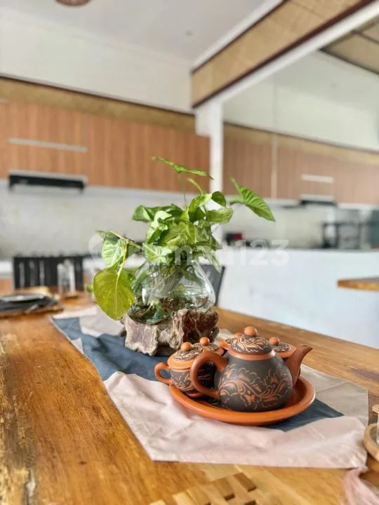 Di Jual Villa View Luar Biasa 2 Kamar di Sambangan Bali - Image 3 of 4