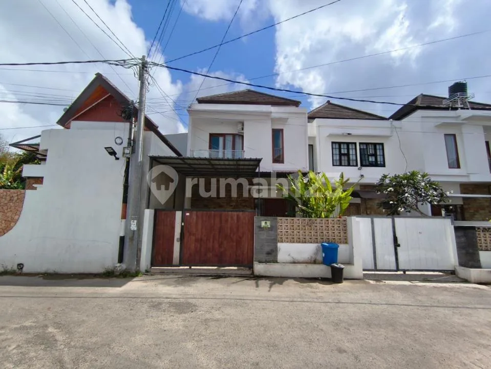 Rumah Sewa 2 Lantai Taman Griya Jimbaran - Image 2 of 4