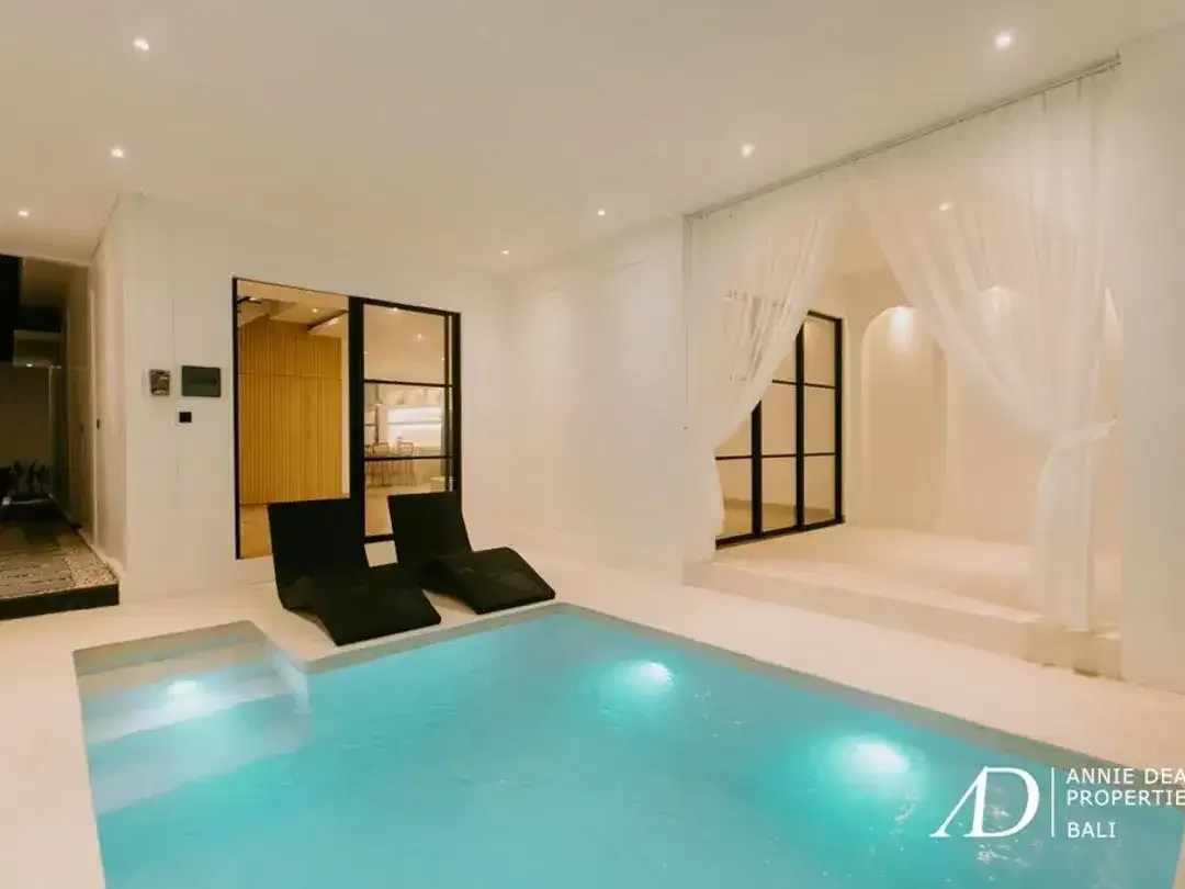 FREEHOLD 3-BEDROOM BRAND NEW VILLA IN PERERENAN, CANGGU - Image 2 of 10