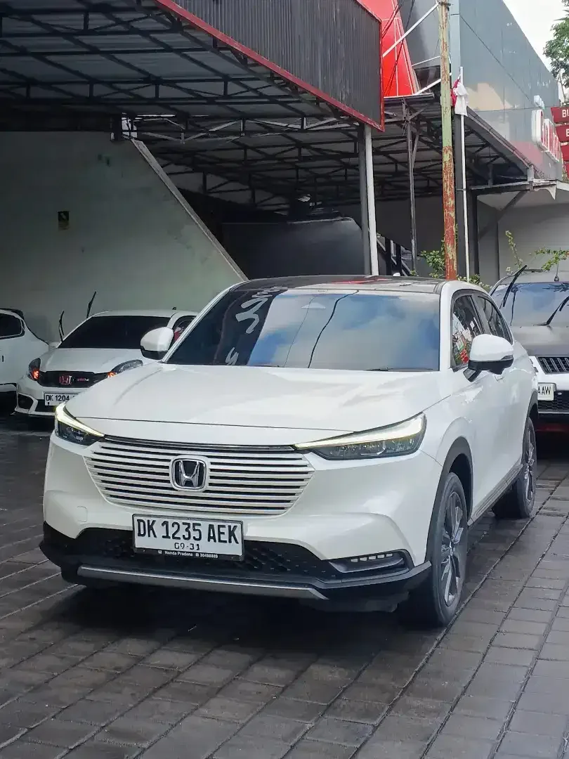 HRV SE NEW MODEL 2023 PAJAK BARU LOW KM SEPERTI BARU - Image 2 of 10