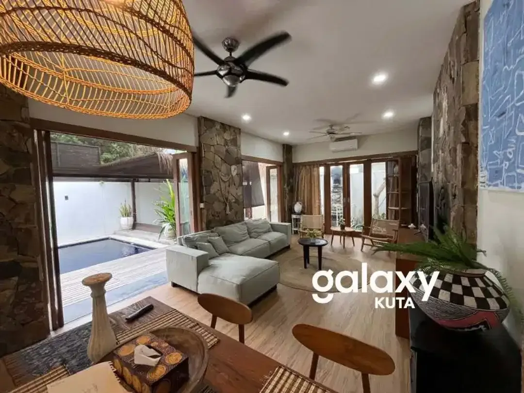 DISEWAKAN VILLA RAYA SEMAT CANGGU BERAWA TIBUBENENG BADUNG - Image 3 of 10