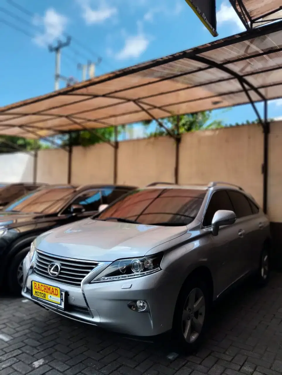 Lexus RX 270 2014 Bensin - Image 3 of 7