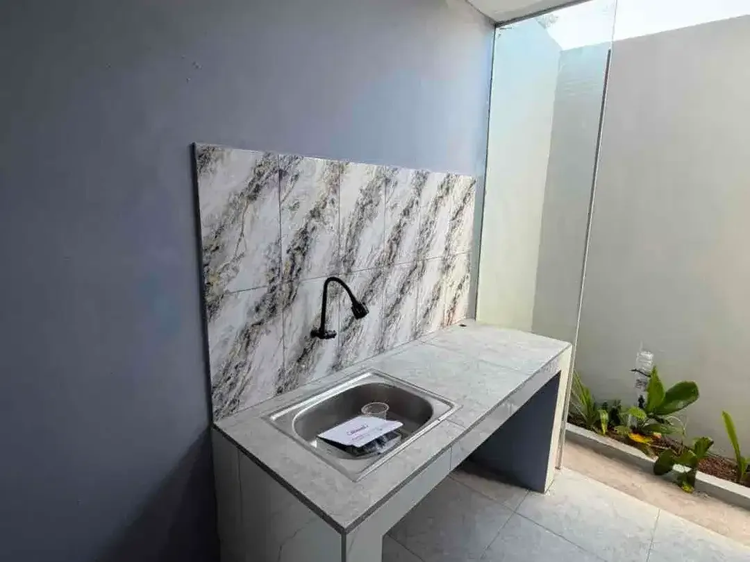 Disewakan Villa Mezzanine Room Siap Huni Dekat Sunset Road, Kuta Bali - Image 2 of 10