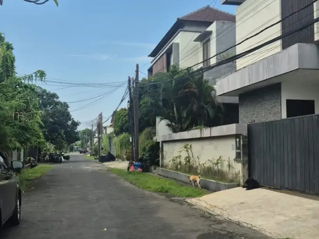 Dijual Villa Mewah di Jalan Dewa Saraswati - Image 5 of 6
