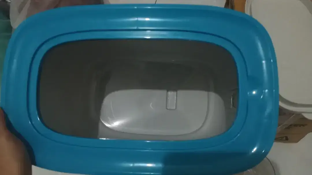 Tempat Beras Dispenser Motif Kap.10kg+gelas ukur Uk.32x20x39cm BARU - Image 4 of 4
