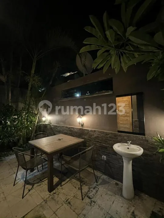 A Comfortable Tropical-Style House At Jimbaran In A Quiet - Image 3 of 4