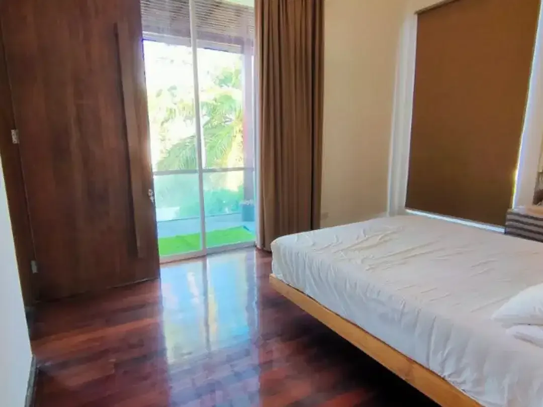 VILLA ONE GATE SYSTEM FULL FURNISHED DI KEROBOKAN - Image 9 of 10