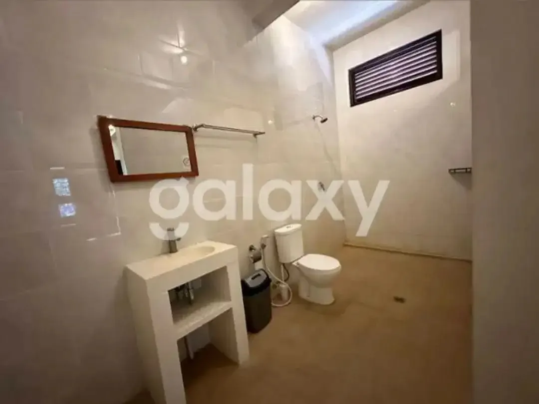Tanah Bonus Bangunan Struktur Villa Dekat Pantai Nelayan Canggu - Image 7 of 10