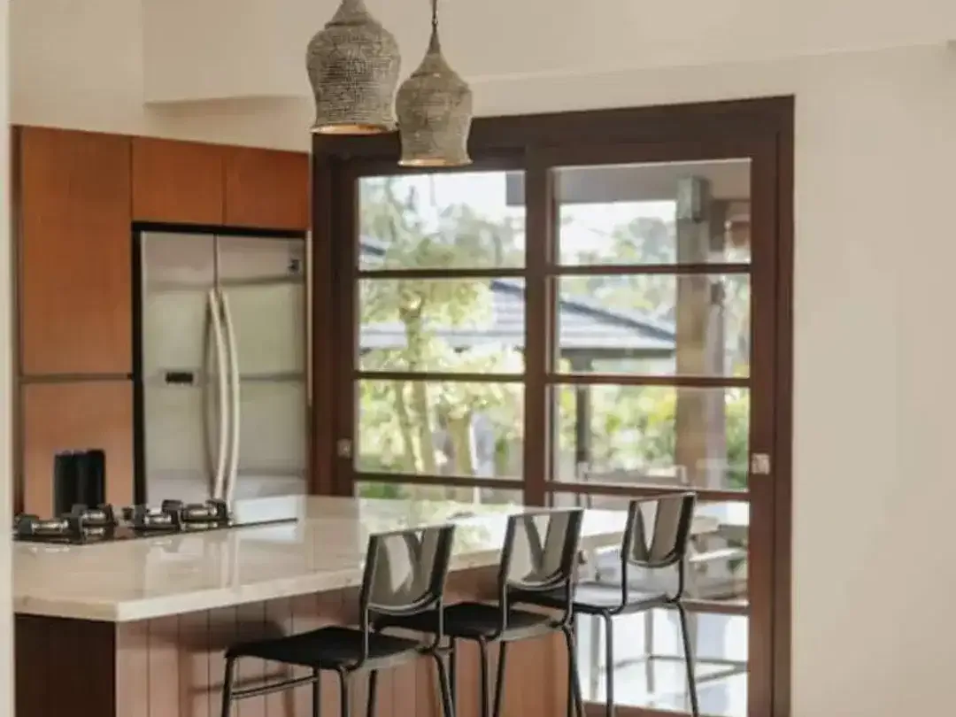 LUXURY CONTEMPORARY BALINESE VILLA PERERENAN - Image 6 of 10