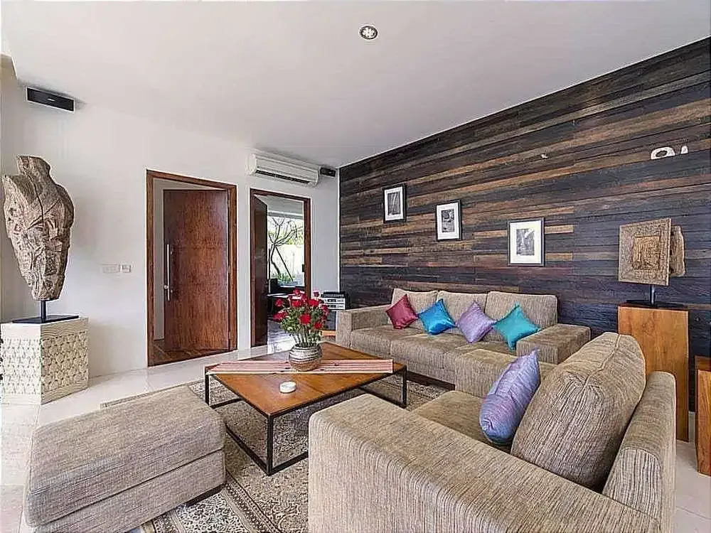DIJUAL PRIVATE VILLA - JIMBARAN BAY & AIRPORT VIEW - Image 5 of 9