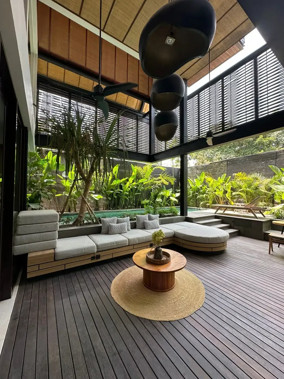 Villa Mewah Modern Tropis  3 br Furnished di Pusat Canggu - Image 10 of 10