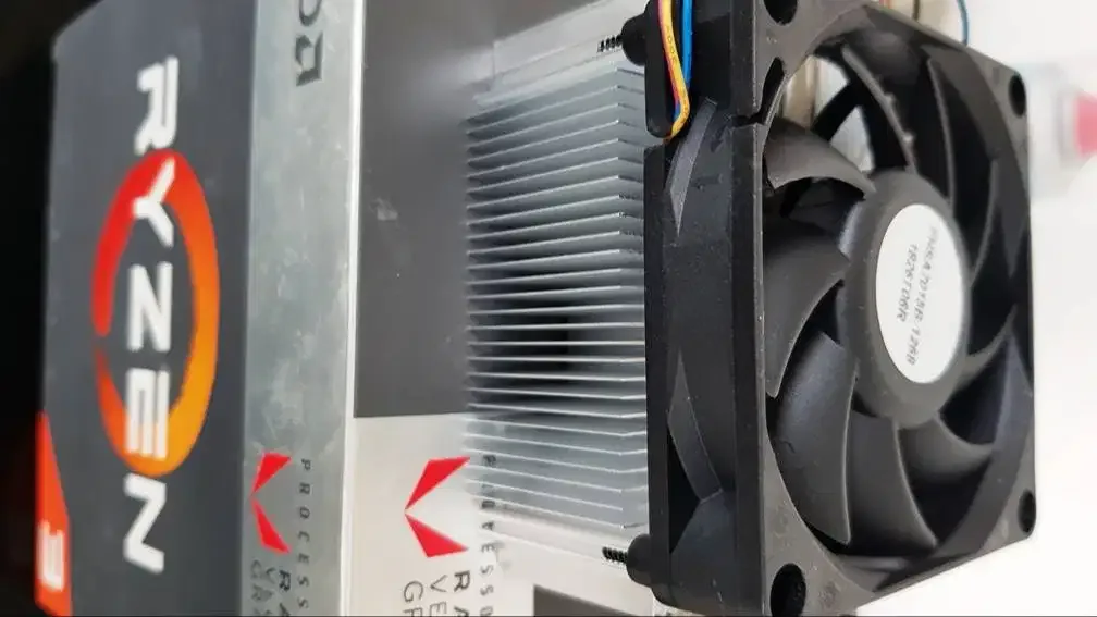 AMD RYZEN 3 +ORI FAN + XTRA FAN + XTRA CASE FAN DEEP COOL - Image 8 of 10