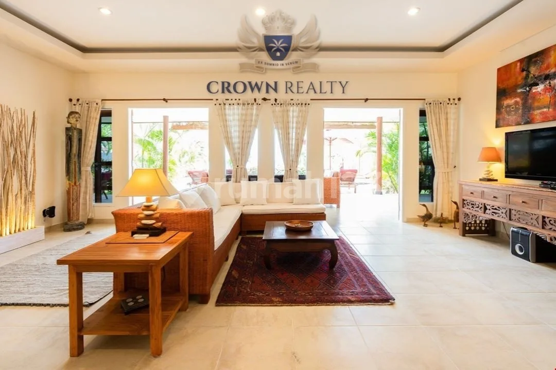 Award Winning Villa - Perfect For Holiday Rental Investment - Image 3 of 4