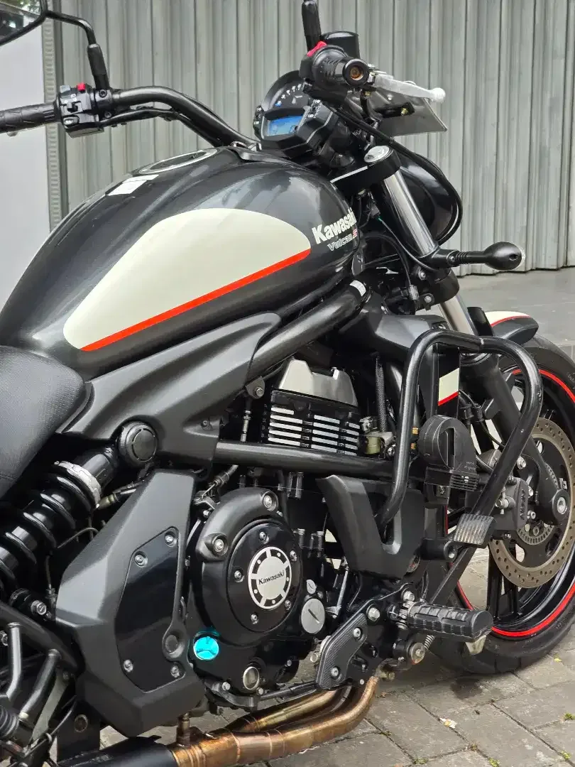 Moge Cruiser Kawasaki Vulcan 650 th 2017/2018 Km14rb Modif Siap Turing - Image 8 of 10