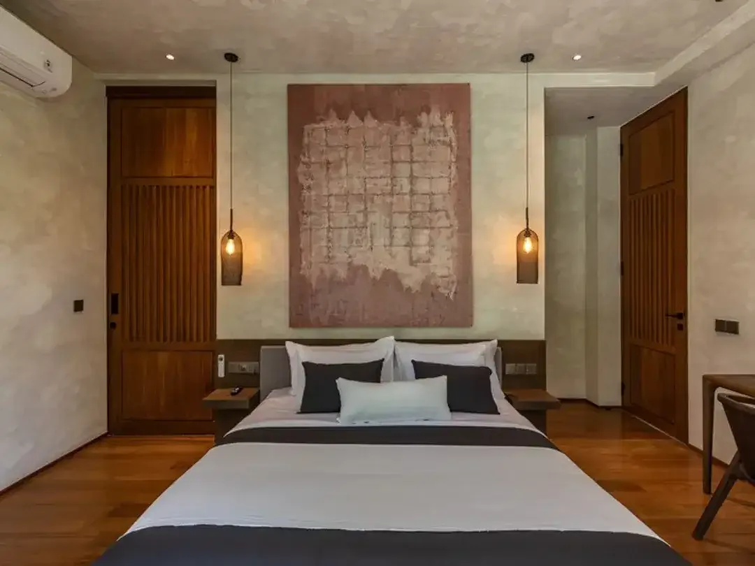 Leasehold - Refined Island Sanctuary - Spacious 5BR Villa Designed for Luxury Living - Image 3 of 10