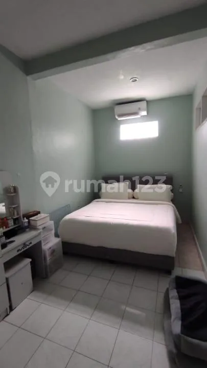Rumah Bagus Semi Furnished di Jl Pantai Berawa, Badung - Image 4 of 4